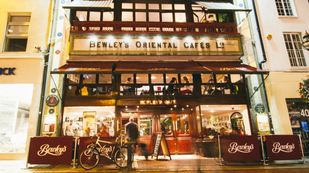 Bewley’s Grafton Street Café, Dublin © Tourism Ireland