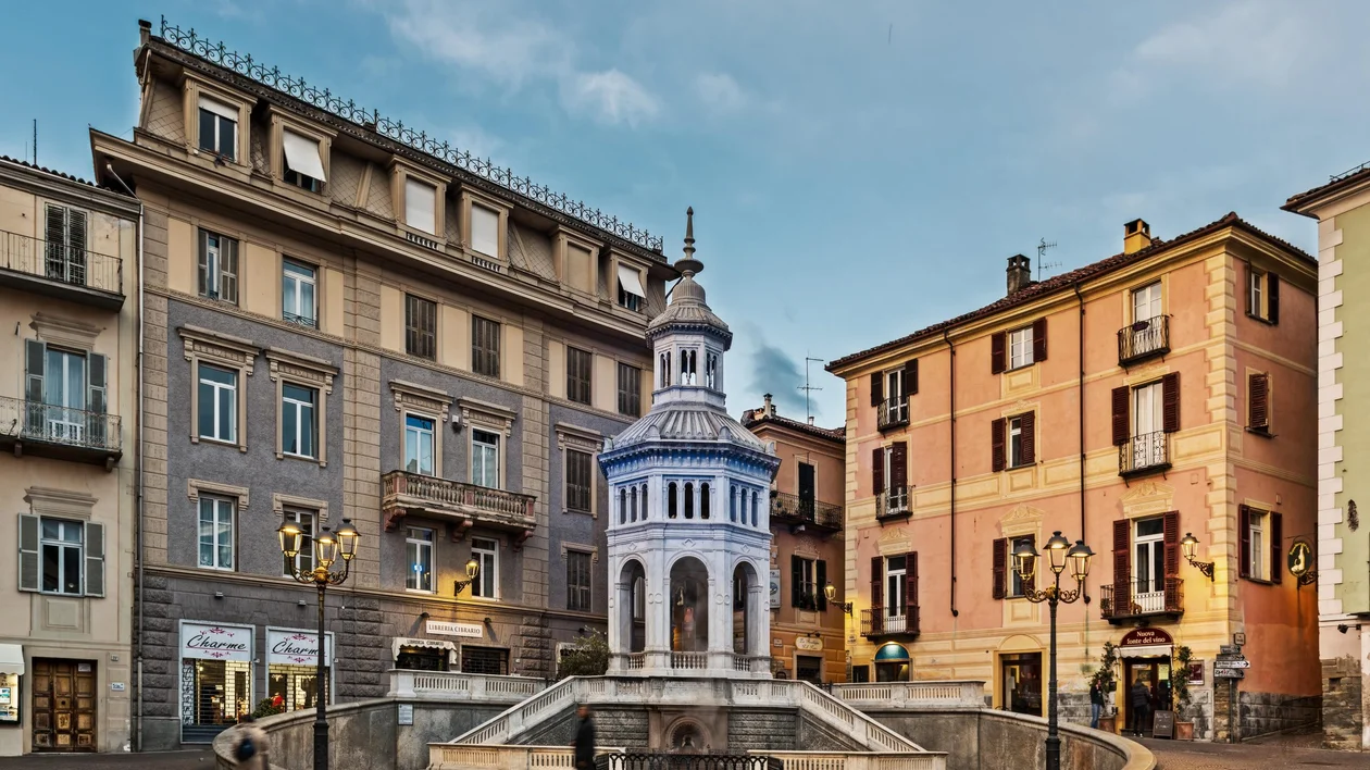 Acqui_Terme_Piazza Bollente. Copyright. City of Acqui Terme