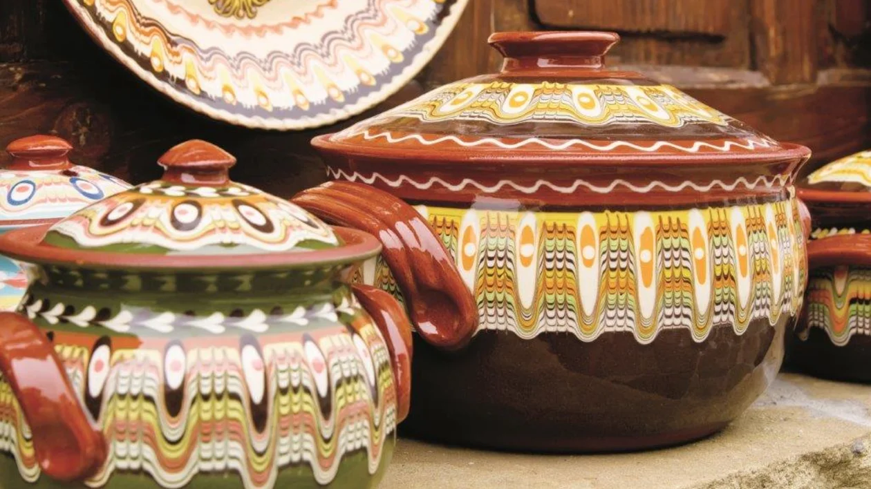 Take home a souvenir of beautiful Bulgarian pottery