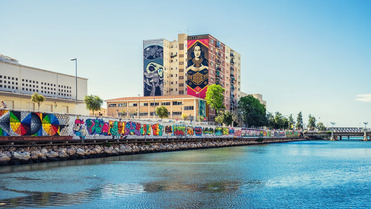 Exploring this central neighborhood of Malaga you will see murals and facades so amazing they seem unreal. @pabkov/123RF
