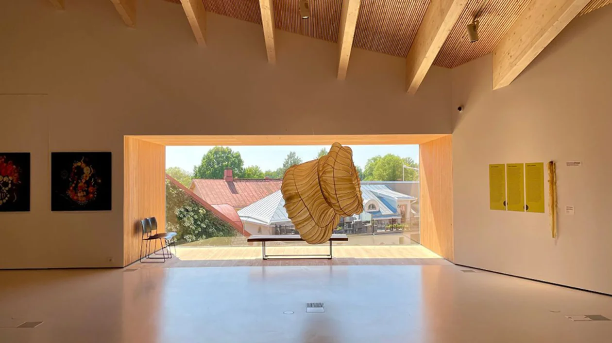 Chappe - A stone’s throw away from the Finnish seaside, Art House Chappe invites visitors to enjoy a fusion of unique architecture and modern Nordic art. © Sara Terho