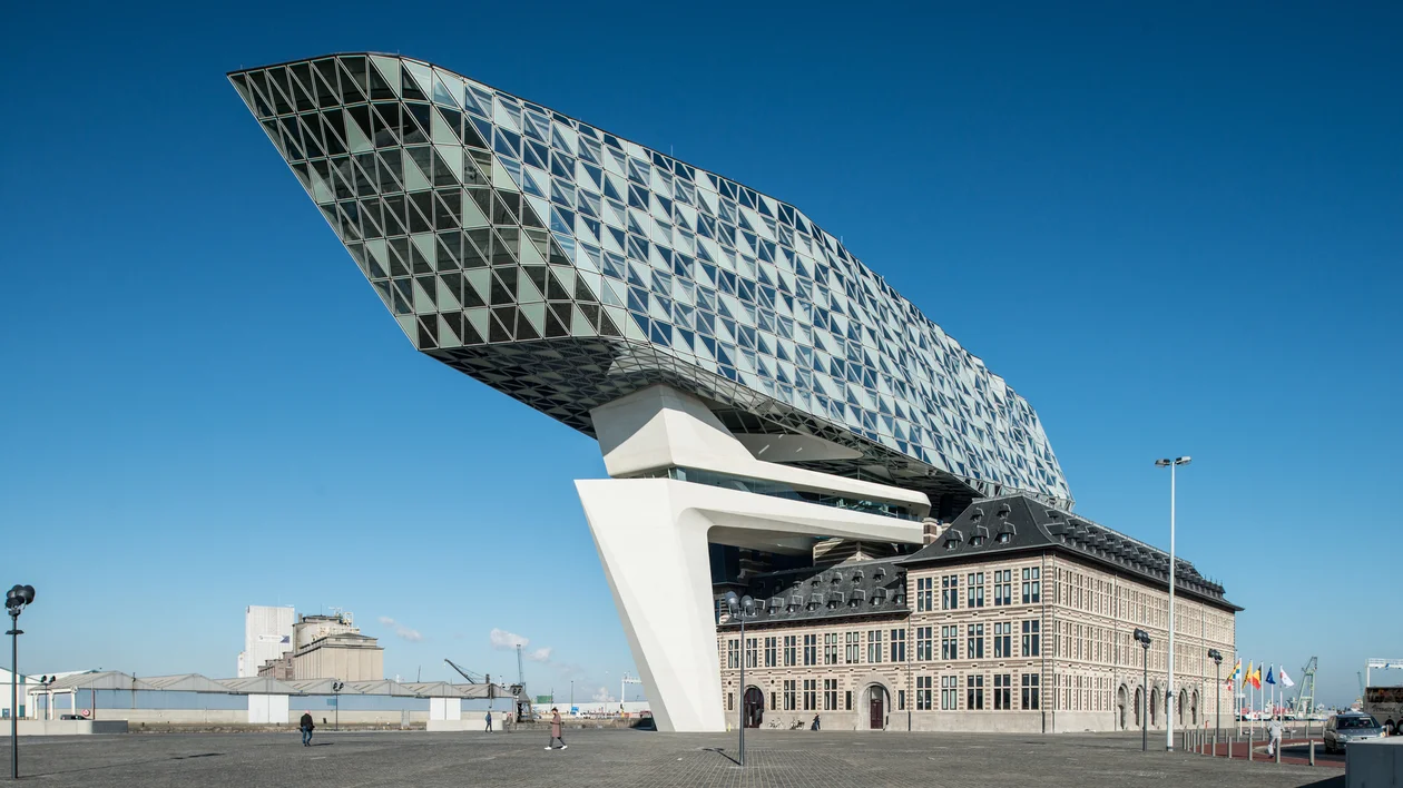 Havenhuis Antwerpen | Zaha Hadid Architects