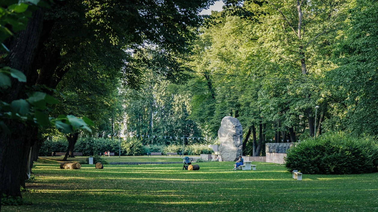Viesturdarzs Park in Riga