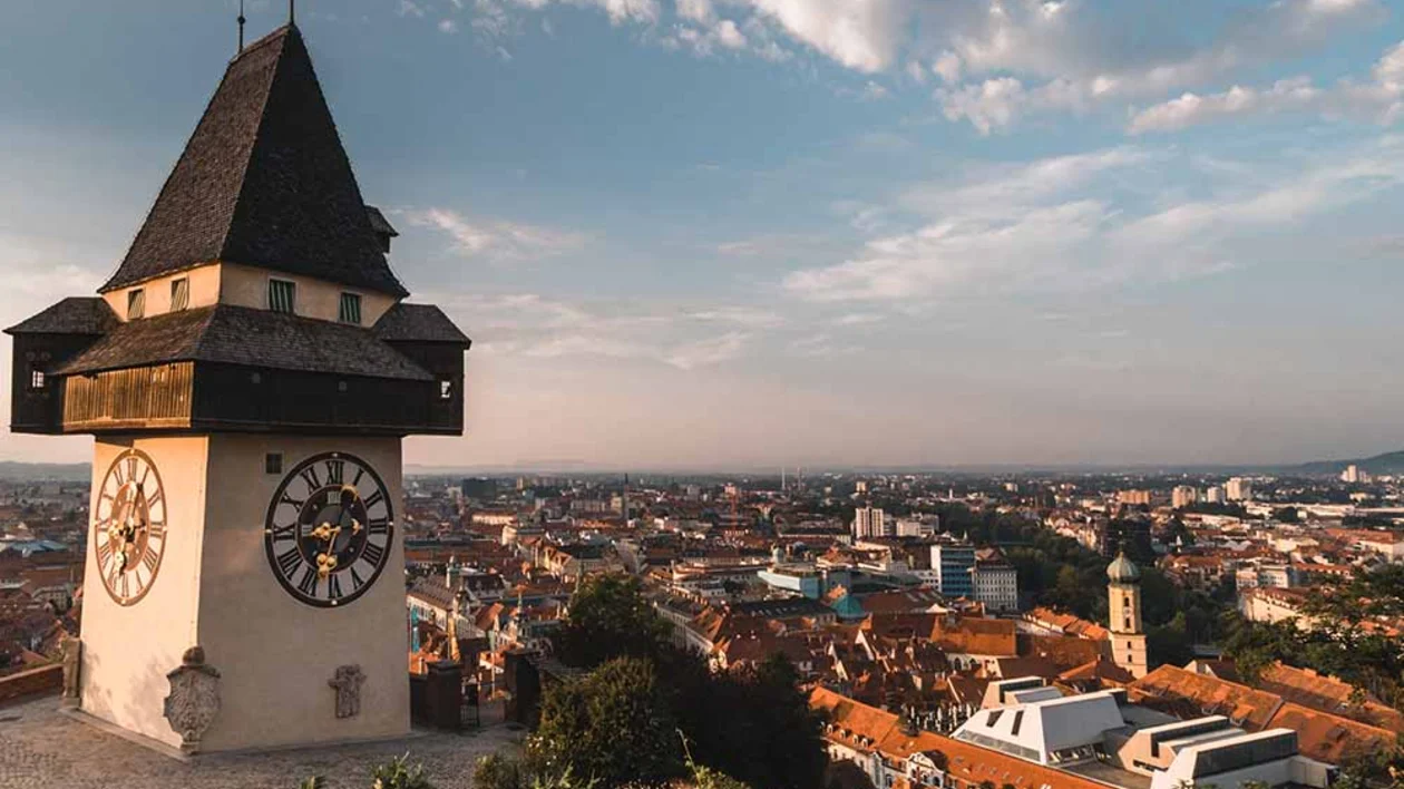 Schlossberg clock tower, Graz