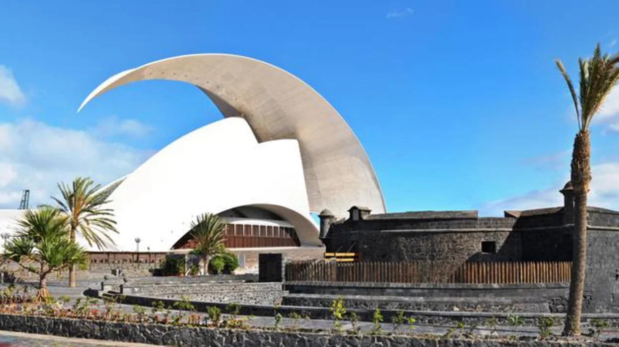 The unique design of the Auditorio de Tenerife is just the beginning of its charm.