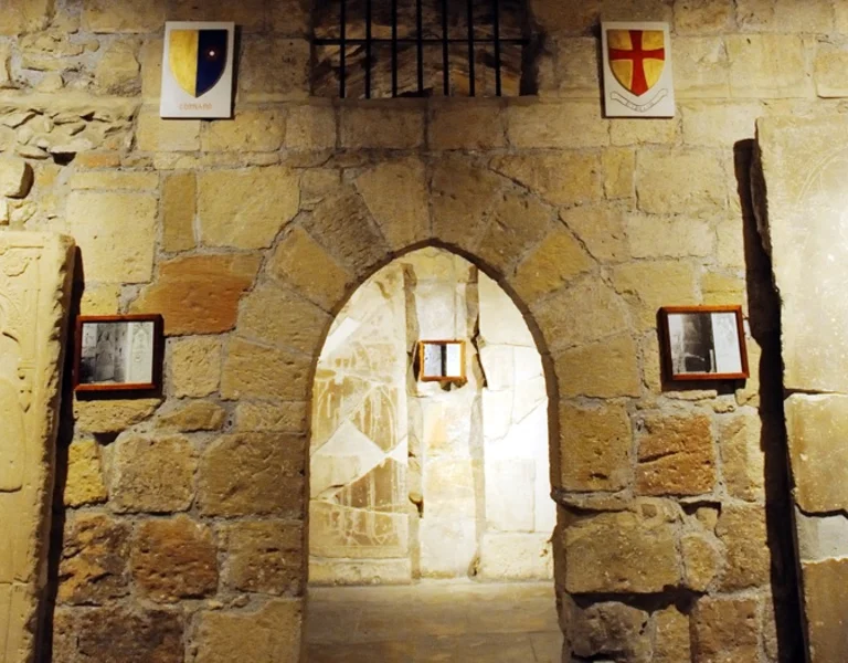 COVER - Castle cover picture Jpeg