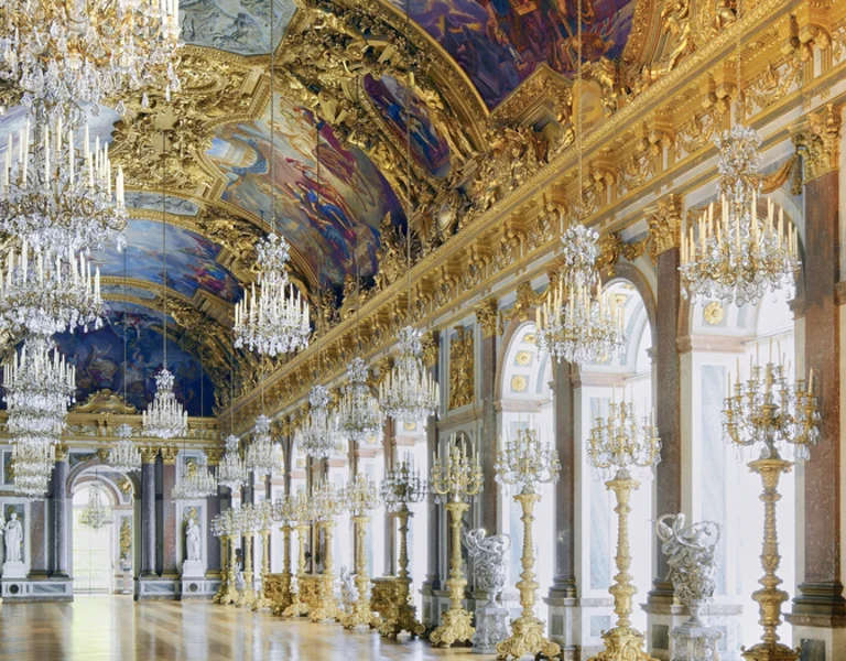 COVER - chiemsee_innenraum_des_schloss