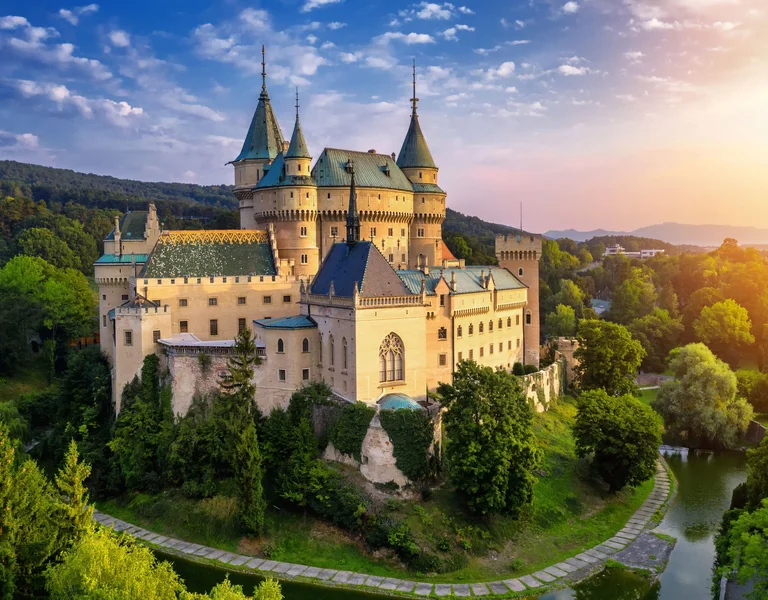 COVER - photo_Bojnice Castle