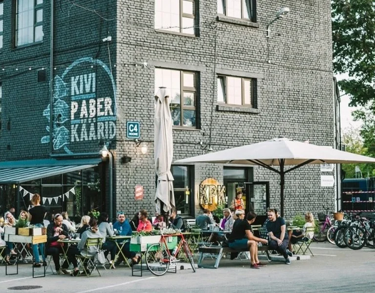 Restaurant Kivi Paber Kaarid in Telliskivi Creative City. @Rasmus Jurkatam, Visit Estonia
