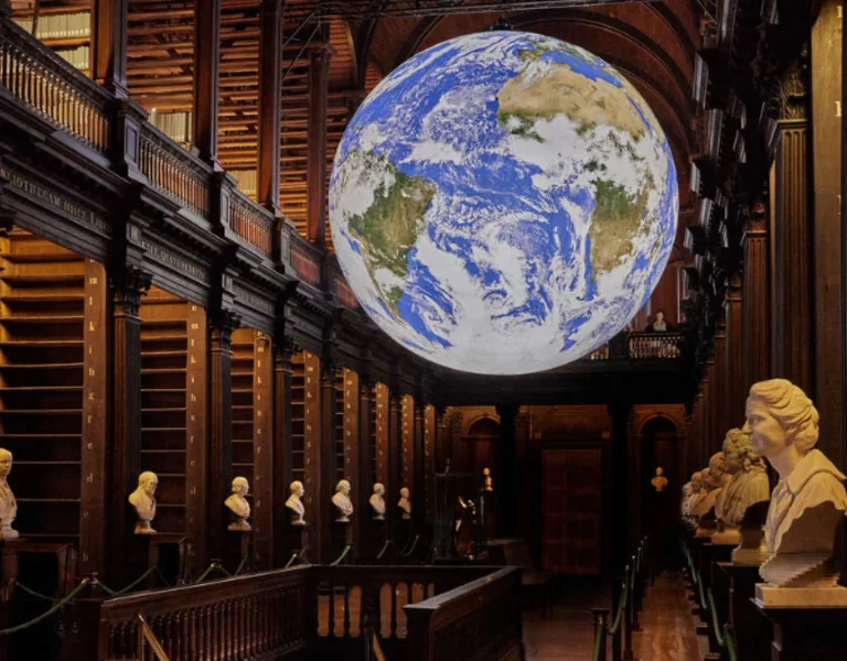 Trinity Long Room Dublin ©Tourism Ireland