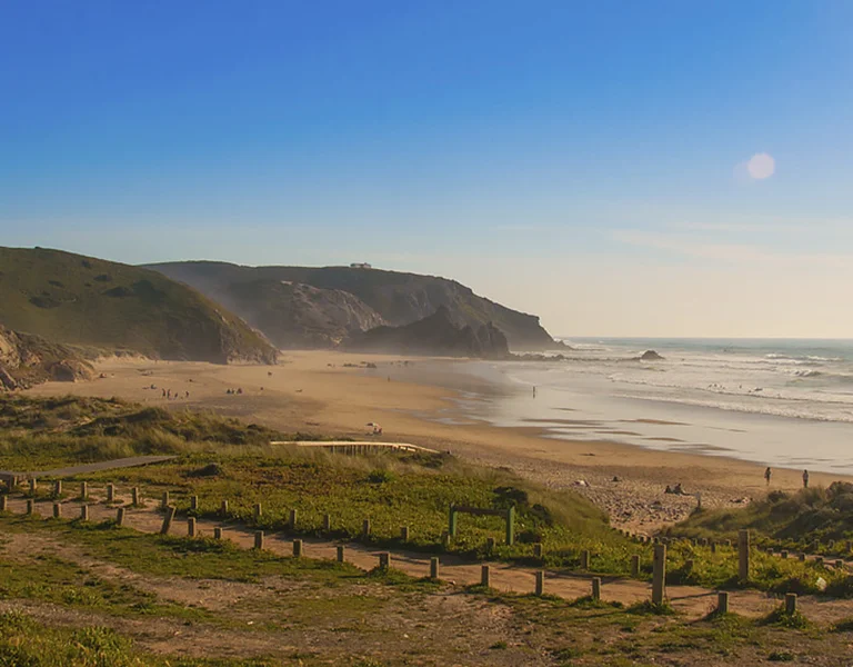 Vila do Bispo, Amado beach. ©ATA- Associação de Turismo do Algarve