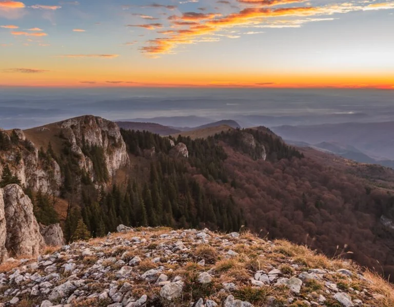 Mountain landscape in Buila Vanturarita Mountains, Romania. ©Ministry of Economy, Entrepreneurship and Tourism