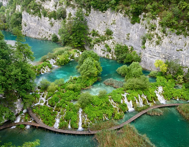 Plitvice Lakes National Park ©Luka Esenko / CNTB