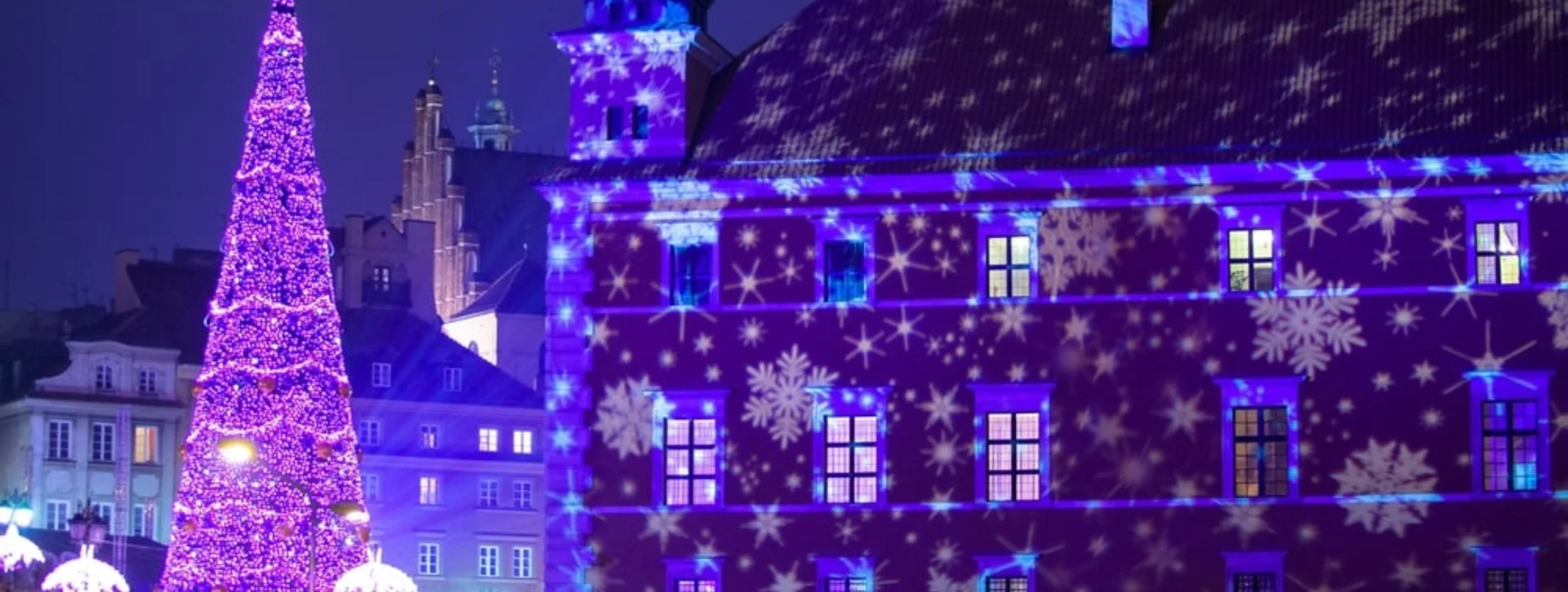 Visit Warszawa, Poland for breathatking Christmas lights