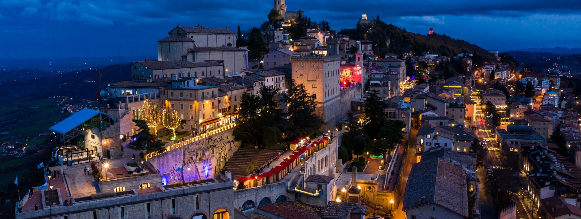 Imagine exploring beautiful San Marino Old Town during Christmas!