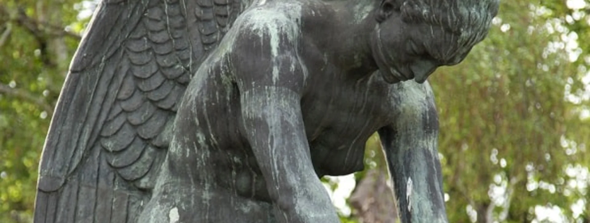 Admire the beautiful angel at the New Cemetery Belgrade.