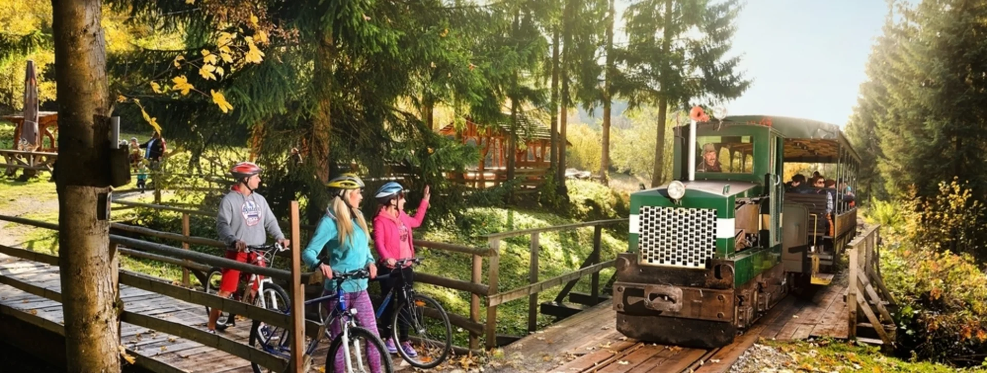 Ready to see a world-class masterpiece of railway engineering? Take a trip to the northern regions of Orava and Kysuce, linked by one of the few remaining narrow railway lines. The one on the Kysuce side runs through the Open Air Folk Museum of Kysuce Village.