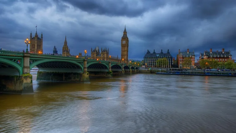 River Thames - Westminster Bridge, Great Britain