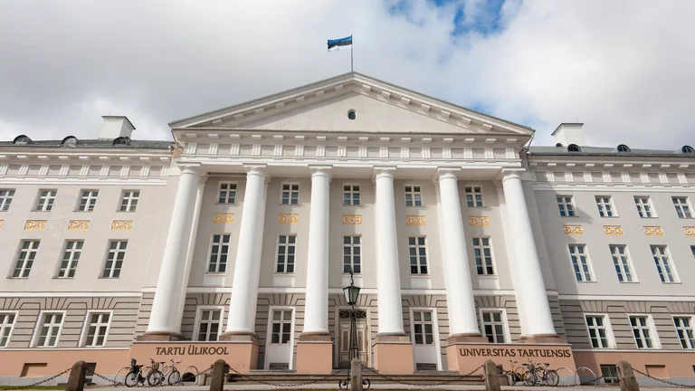 Historic-Ensemble-of-the-University-of-Tartu,-Estonia