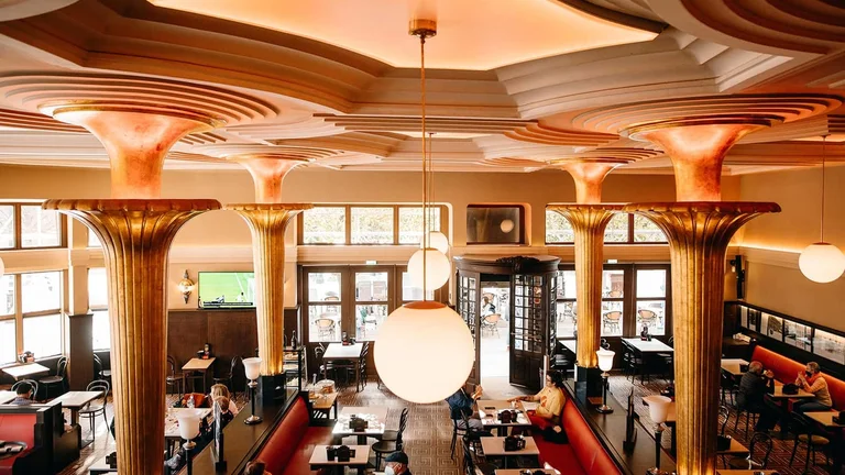 Time travel to the days of Art Déco at Café Dindurra, Gijon, Spain