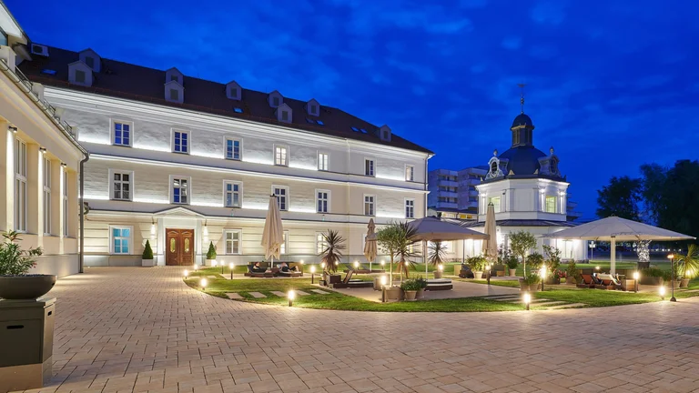 Beautiful buildings in Turčianske Teplice © Slovenské liečebné kúpele Turčianske Teplice, a. s.