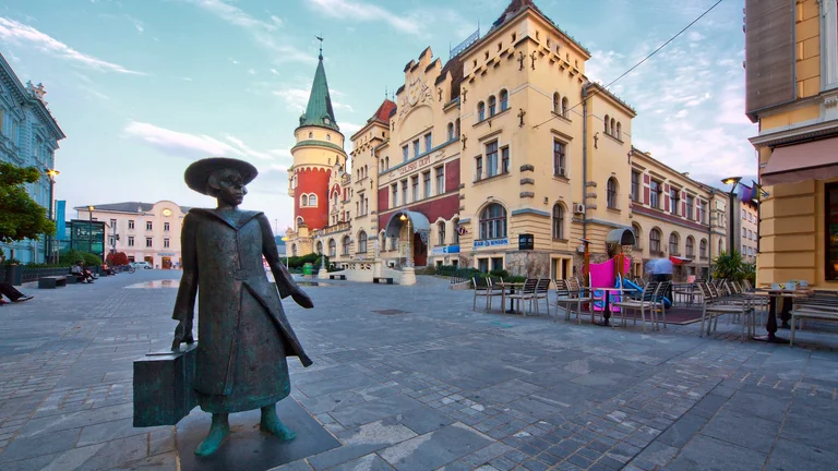 Alma Karlin, Slovenia
