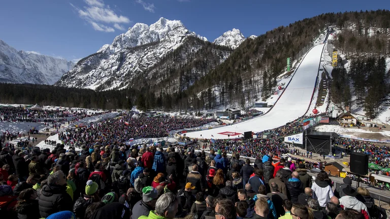 Skiing in Planica guarantees stunning scenery and loads of outdoor fun.