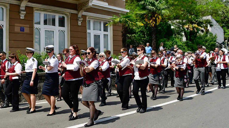 Lift your spirits with the music of the International Festival of Brass Orchestras in Lovran.