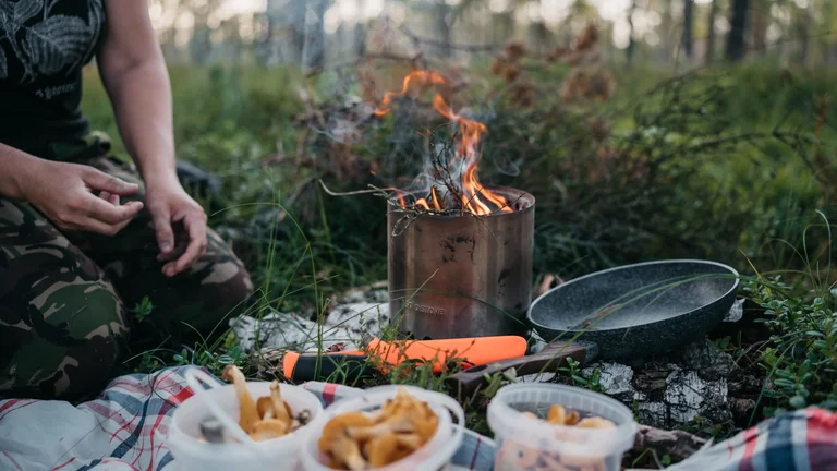Get creative with your campfire meals and toss in a few foraged chanterelles!