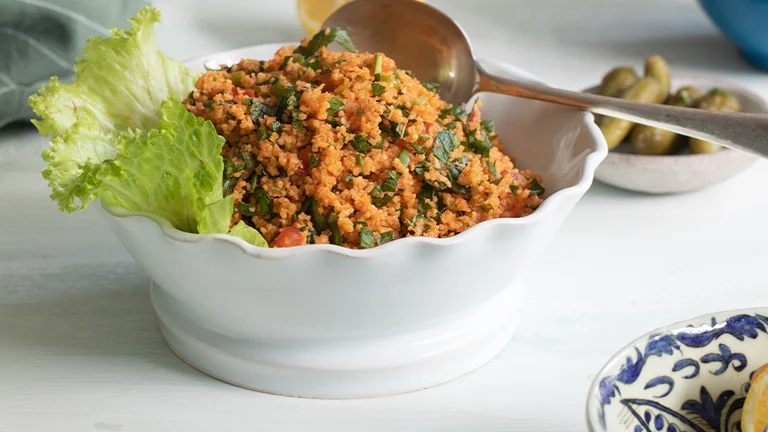 Rely on a filling bowl of fine bulgur salad (Kısır) to see you through a busy day of touring.