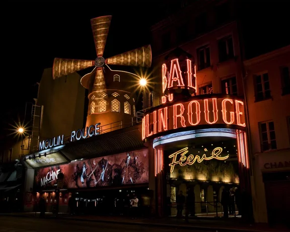 Moulin Rouge, Paris