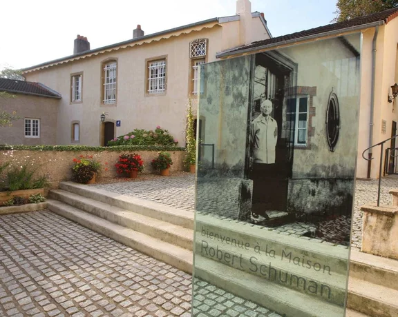 ob_def1fe_maison-de-robert-schuman-cre-dits-c