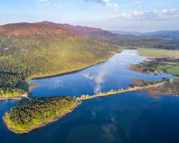 F010710-cerknisko_jezero_iz_zraka_jost_gantar_2-photo-m (1)