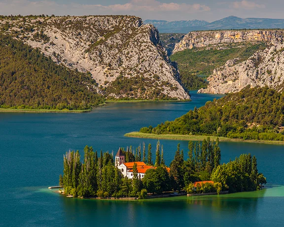 HTZ_2022_ETC_Visit-Europe_Visovac_1000x525
