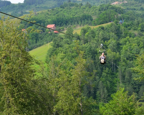Zip line Ljubiš © NTO Serbia