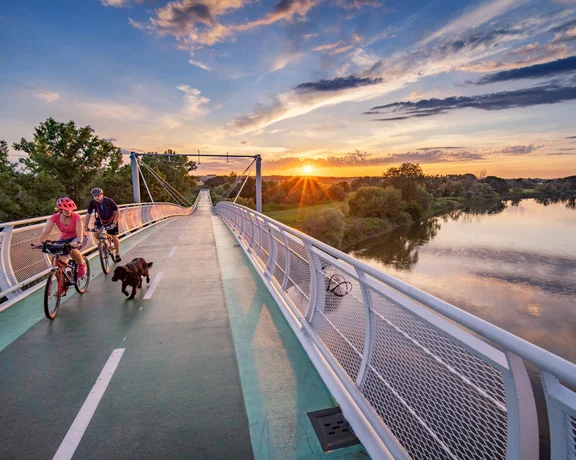Enjoy riding along the Danube or through the many wooded areas thanks to ratislava's extensive network of cycleways,