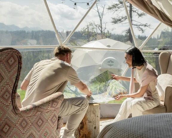 Take in stunning scenery from the comfort of your glamping dome in Bukowina Tatrzańska.