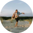 Lindsay and Eric_circle_1080x1080