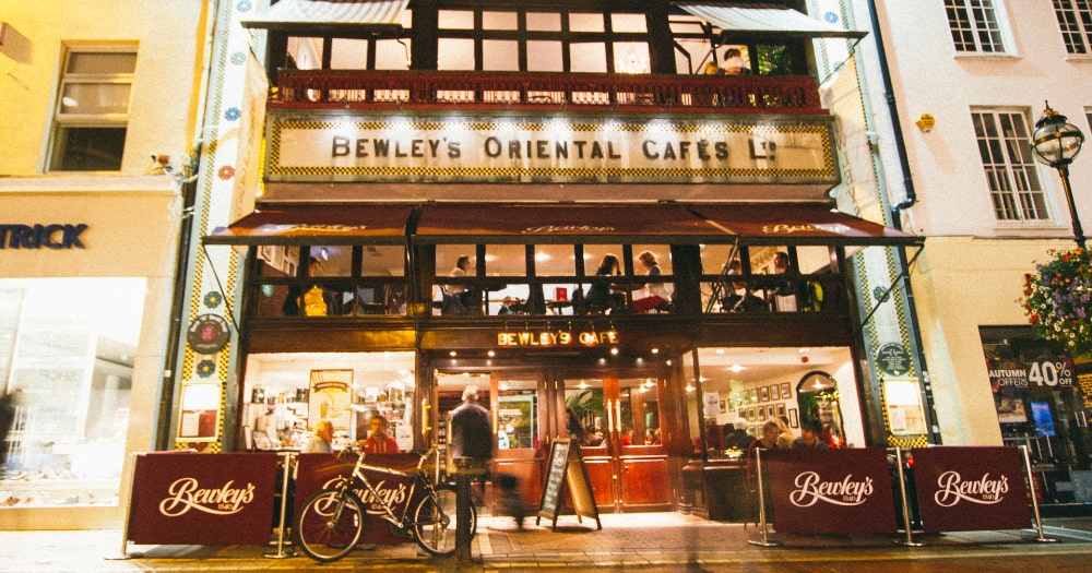 Bewley’s Grafton Street Café, Dublin © Tourism Ireland