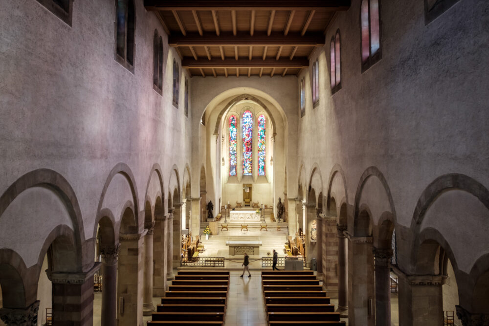 Delve into the history of St. Willibrord Basilica in Echternach whose crypt houses a sumptuous white marble sarcophagus containing the mortal remains of Saint Willibrord. 