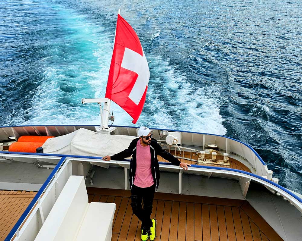 Sailing on beautiful Lake Geneva