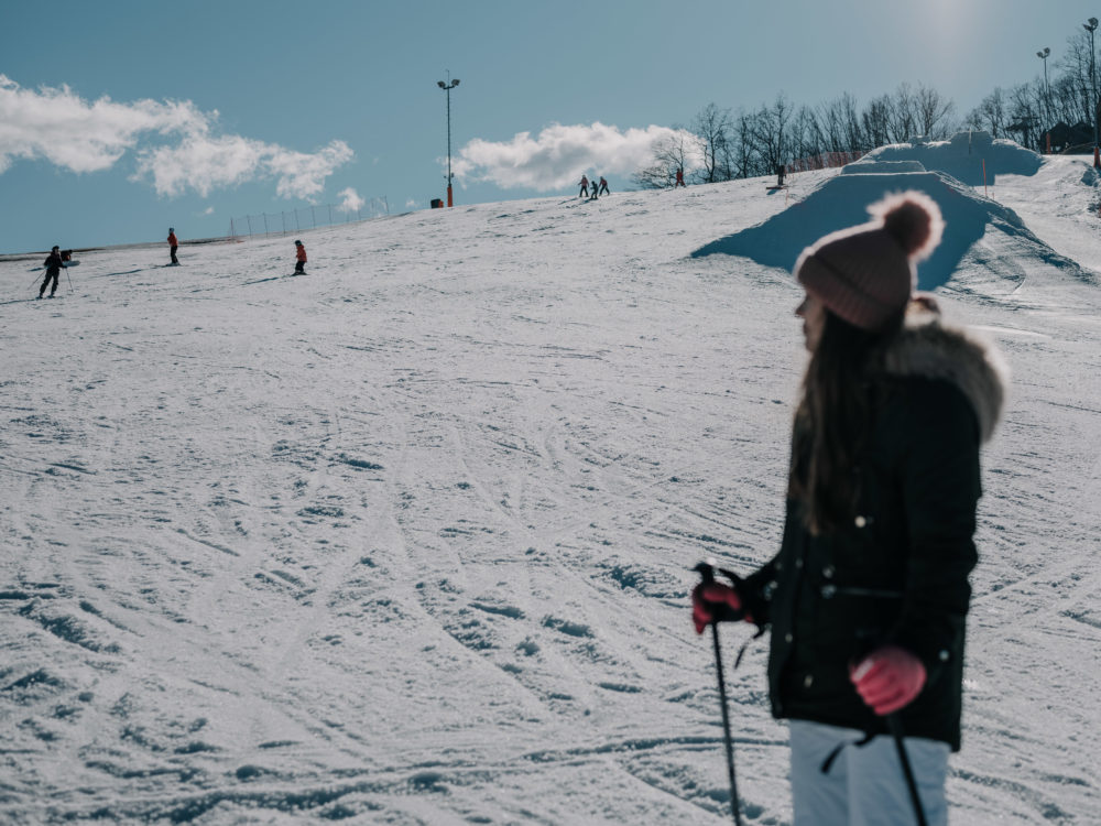Kékestető est le paradis des skieurs au cœur du massif Mátra. La plus longue pente du pays part d’un sommet à 1014 m d’altitude. 