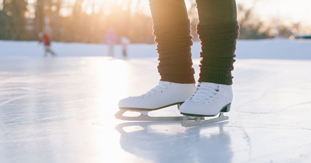 Ice skate on one of Germany's outdoor rinks for a very special experience. 