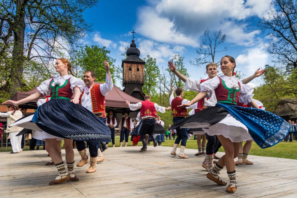 České tradície a folklór: Zažite autentické Česko