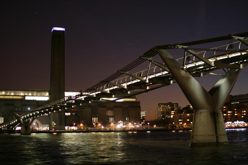 At night, the Millennium Bridge in London is Even More amazing. 