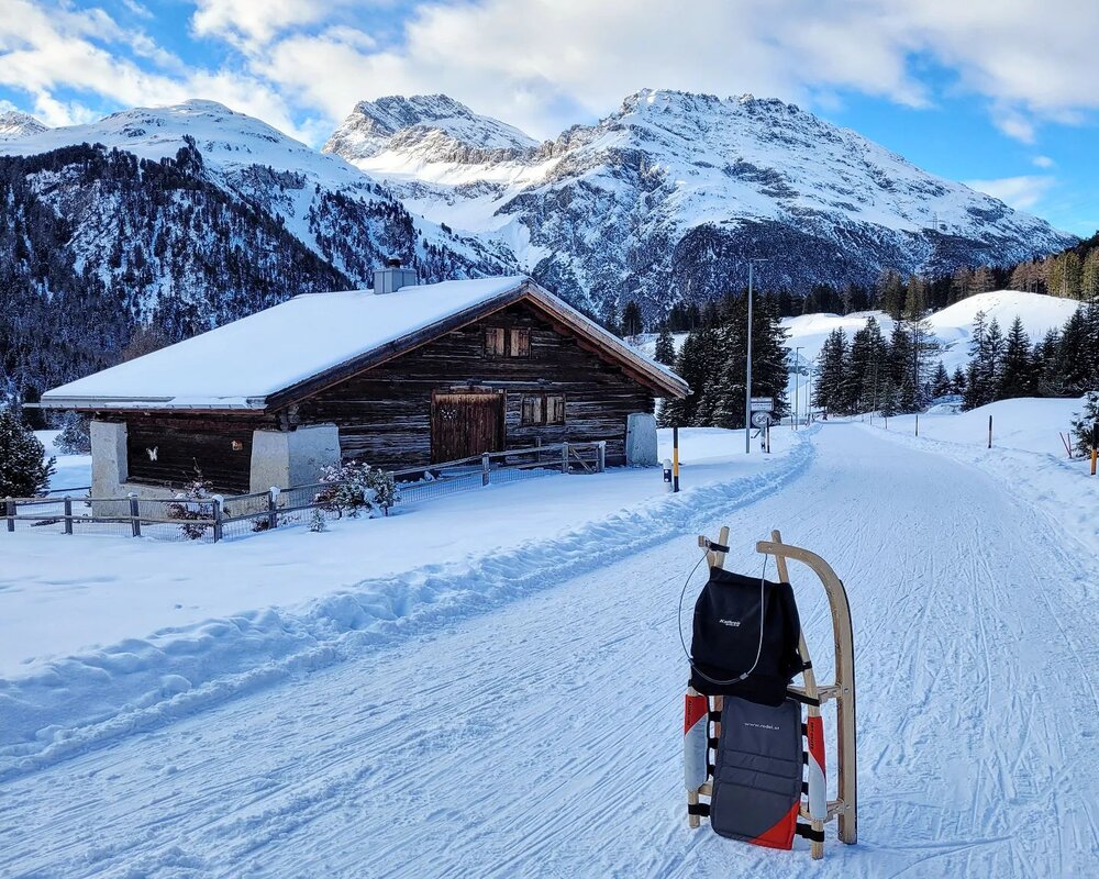 The longest toboggan sled run in Europe- Schlittelbahn Preda / Bergün, Switzerland. @patrick.bruckner.sz